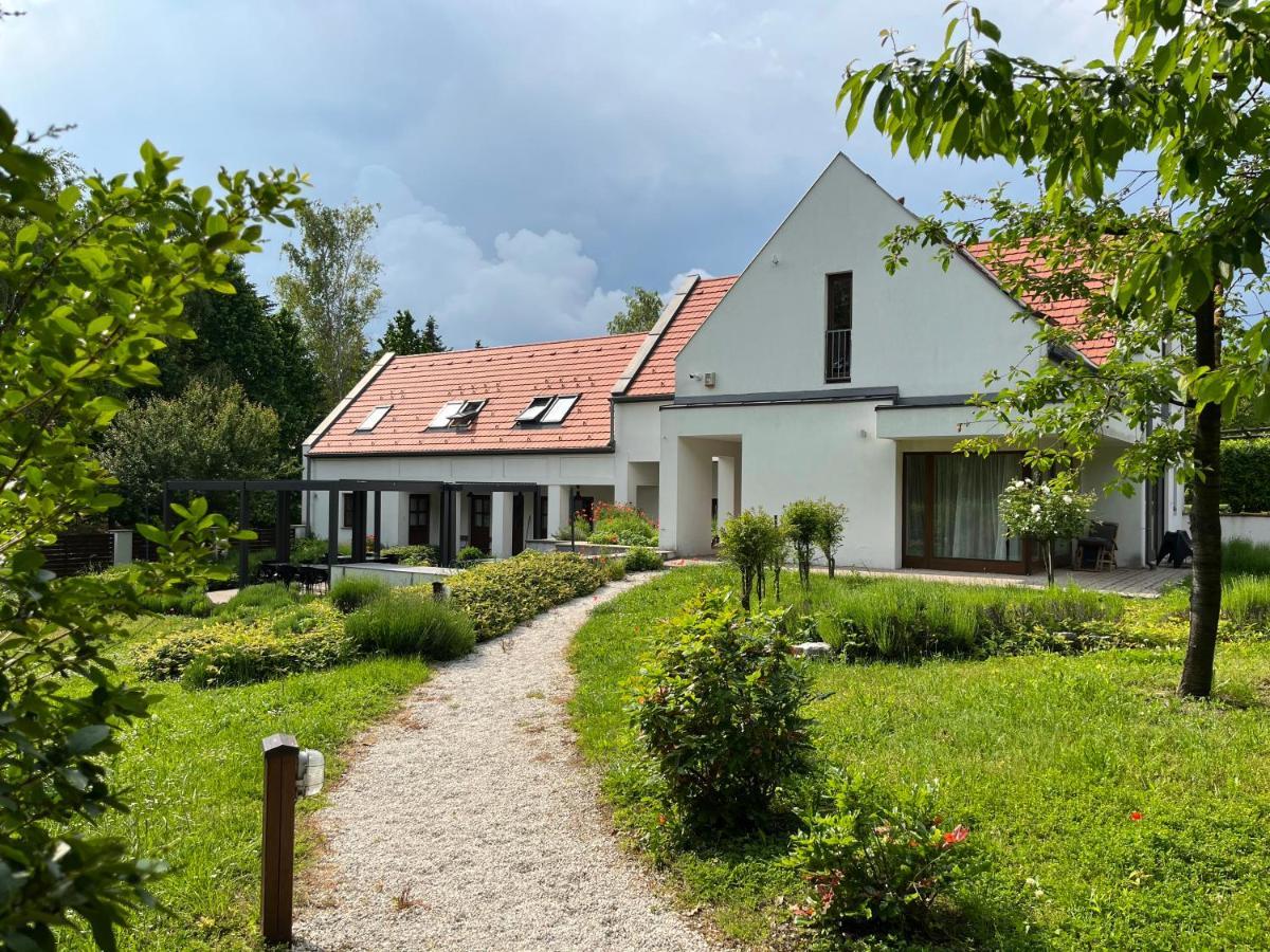 Villa Szent Jakab Vászoly Kültér fotó